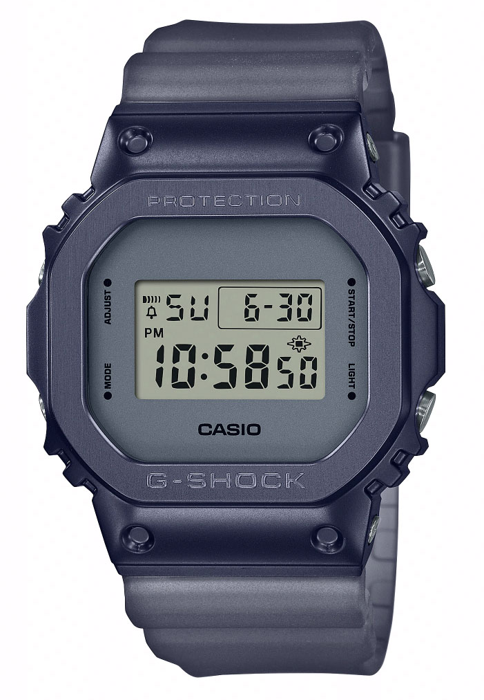 Наручные часы Casio GM-5600MF-2